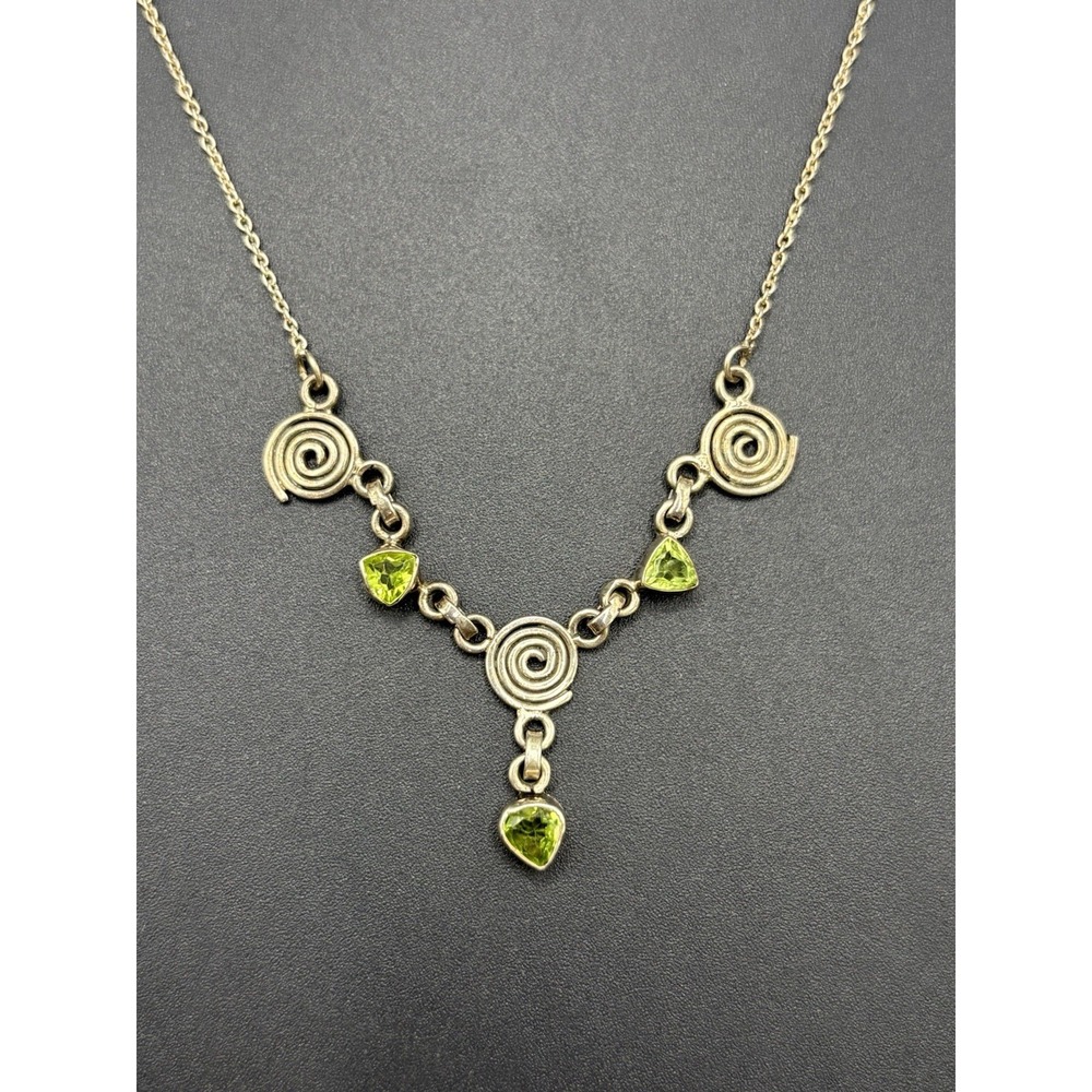 Vintage 16" Sterling Silver Peridot Necklace 6 Grams E20